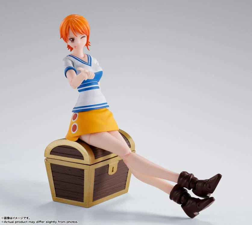 NAMI ONE PIECE ROMANCE DAWN S.H. FIGUARTS BANDAI