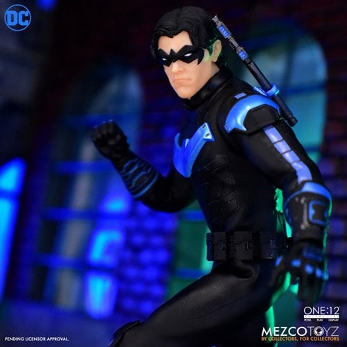 NIGHTWING DC COMICS MEZCO ONE:12