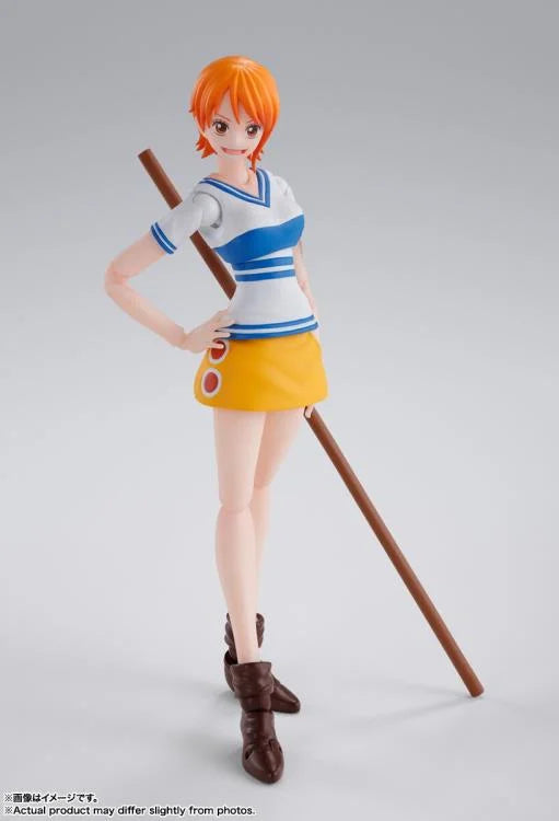 NAMI ONE PIECE ROMANCE DAWN S.H. FIGUARTS BANDAI