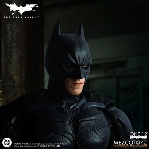 BATMAN THE DARK KNIGHT MEZCO ONE:12