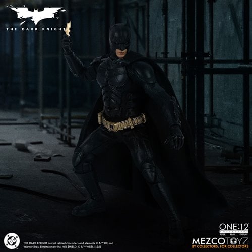 BATMAN THE DARK KNIGHT MEZCO ONE:12
