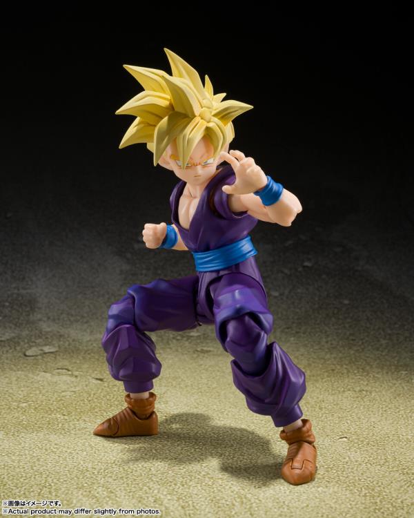 GOHAN THE WARRIOR DRAGON BALL S.H. FIGUARTS BANDAI