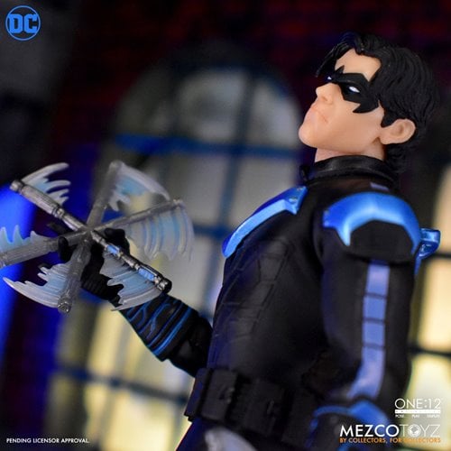 NIGHTWING DC COMICS  MEZCO ONE:12