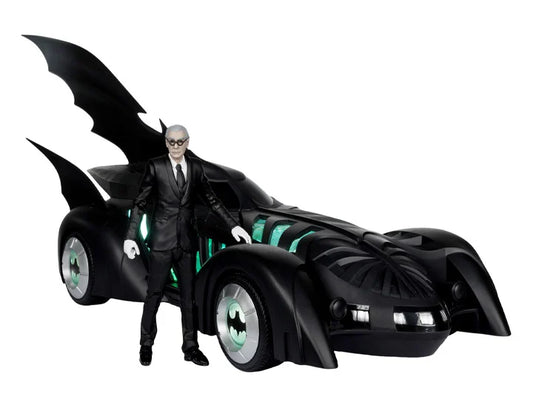 ALFRED PENNYWORTH Y BATMOBIL DC MULTIVERSE GOLD LABEL MCFARLANE