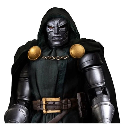 DR DOOM MEZCO ONE:12