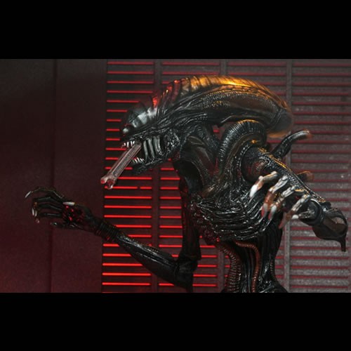 ALIEN ROMULUS NECA ULTIMATE SCORCHED XENOMORPH