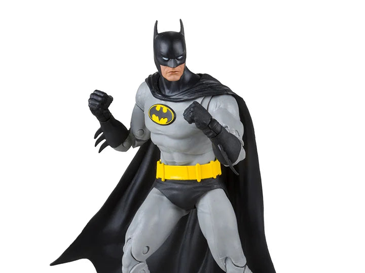 BATMAN KNIGHTFALL GRIS Y NEGRO MCFARLANE