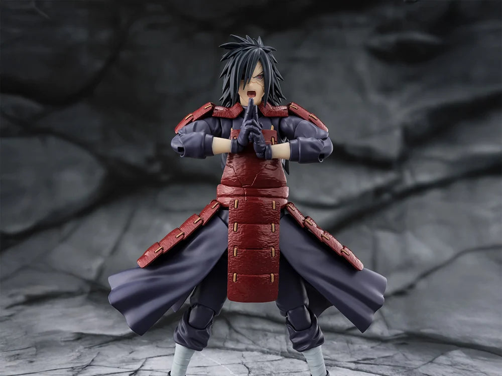 MADARA UCHIHA LEGEND OF DARKNESS NARUTO SHIPPUDEN S.H.FIGUARTS BANDAI