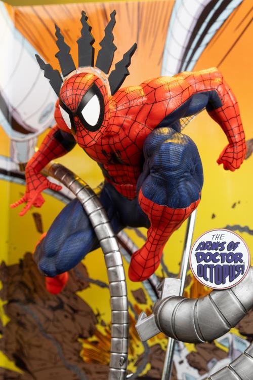 SPIDERMAN POSED FIGURE MARVEL MCFARLANE 1/6