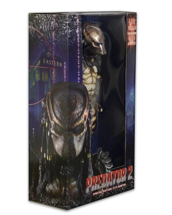 PREDATOR CITY HUNTER SPECIAL EDITION CON LUZ LED ESCALA 1/4 NECA