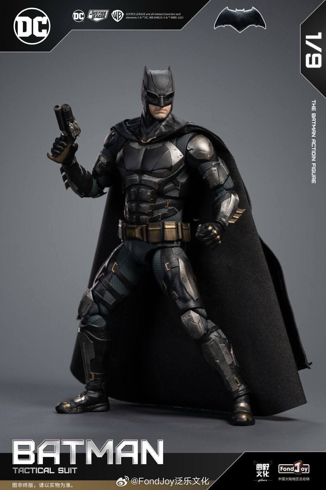 BATMAN TACTICAL SUIT DC FONDJOY