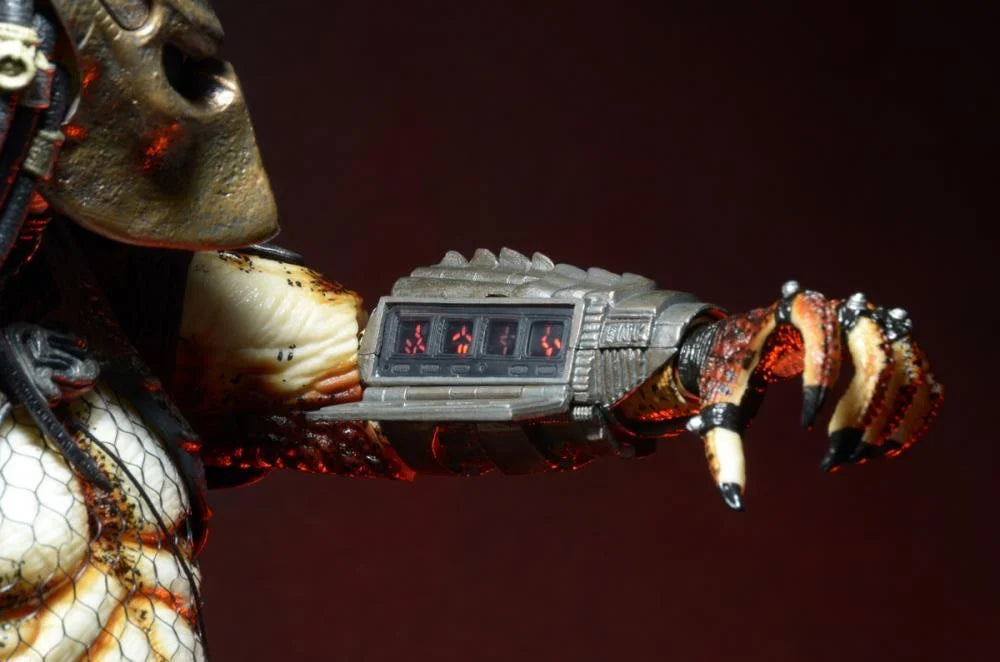 PREDATOR CITY HUNTER SPECIAL EDITION CON LUZ LED ESCALA 1/4 NECA