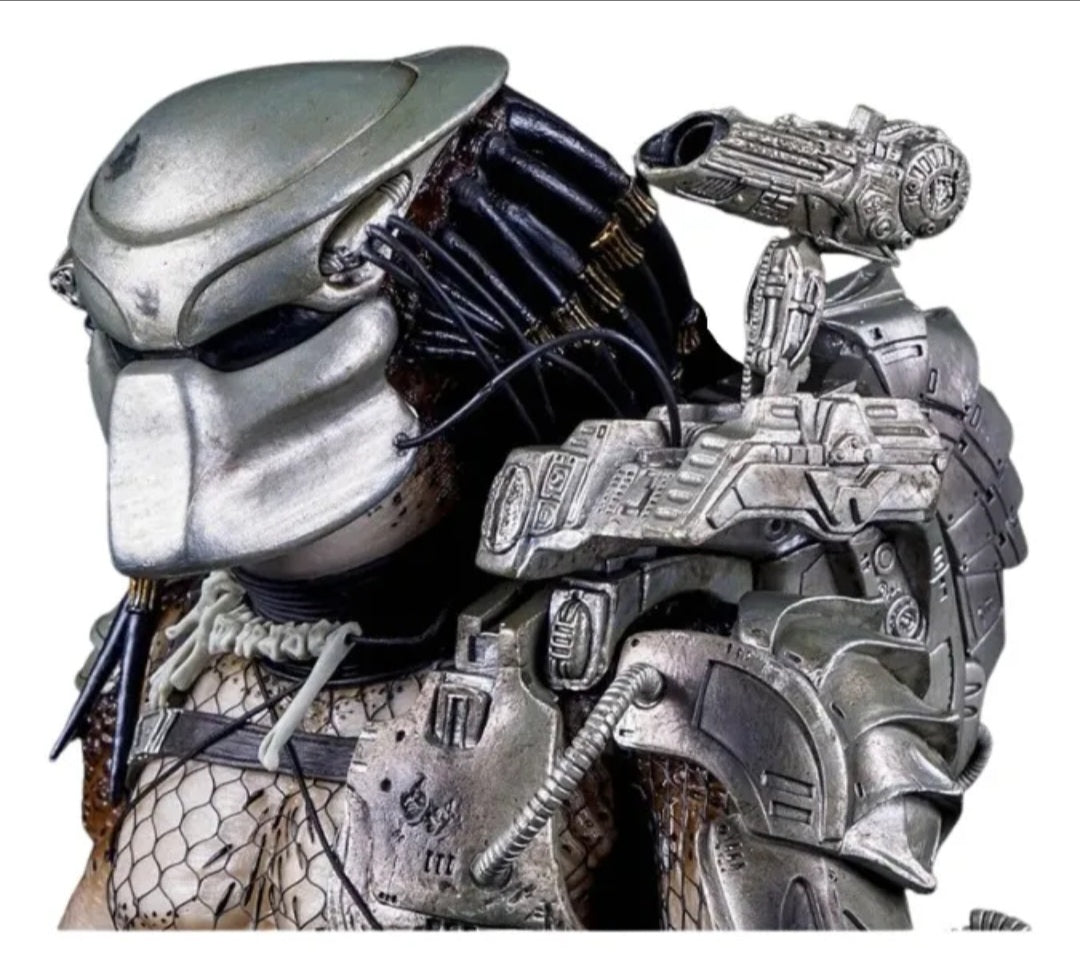 PREDATOR JUNGLE HUNTER SPECIAL EDITION CON LUZ LED ESCALA 1/4