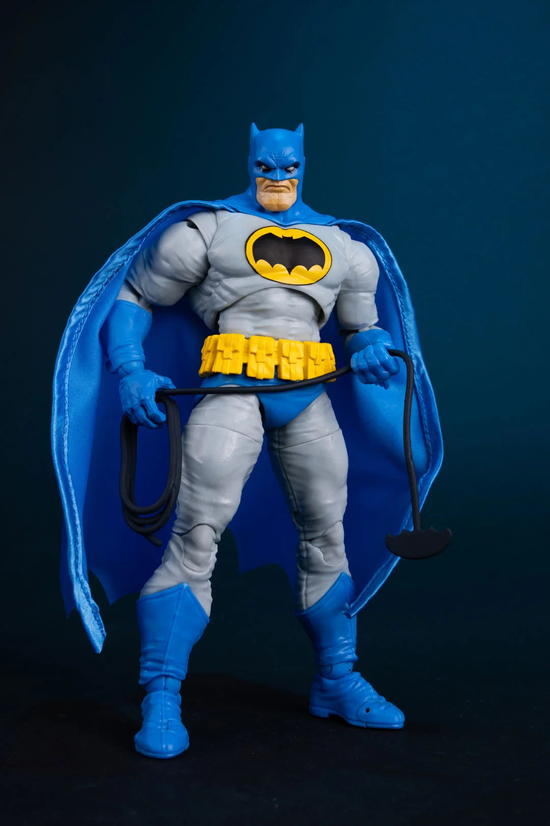 BATMAN THE DARK KNIGHT RETURN DC MULTIVERSE MCFARLANE