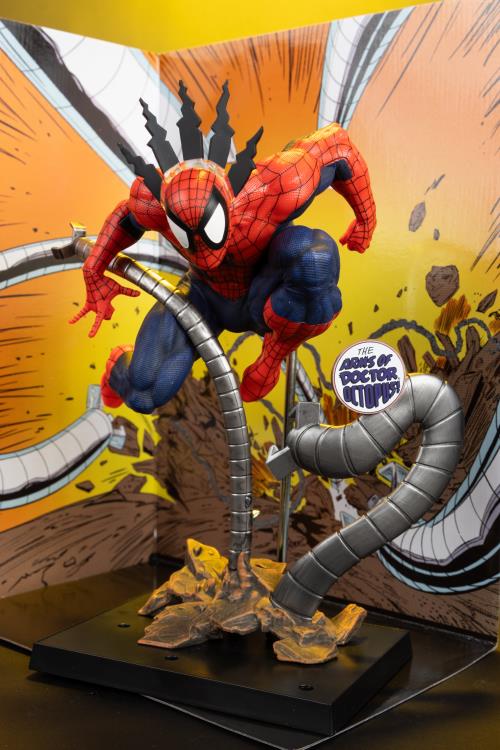 SPIDERMAN POSED FIGURE MARVEL MCFARLANE 1/6