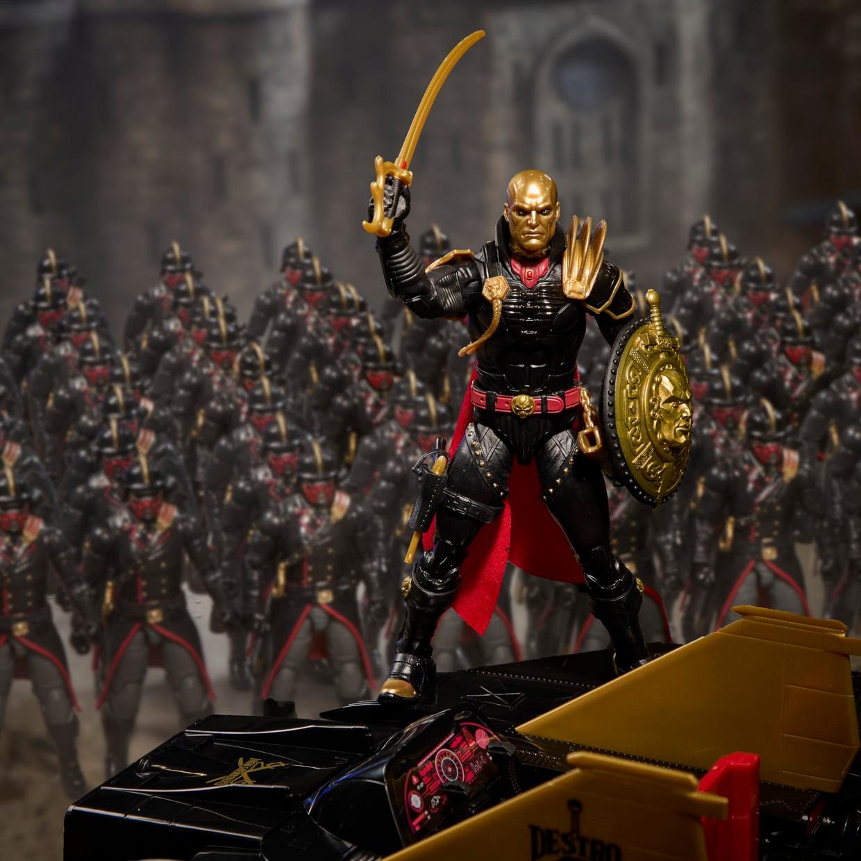 DESTRO Y IRON GRENADIER DESPOILER G.I.JOE CLASSIFIED HASBRO